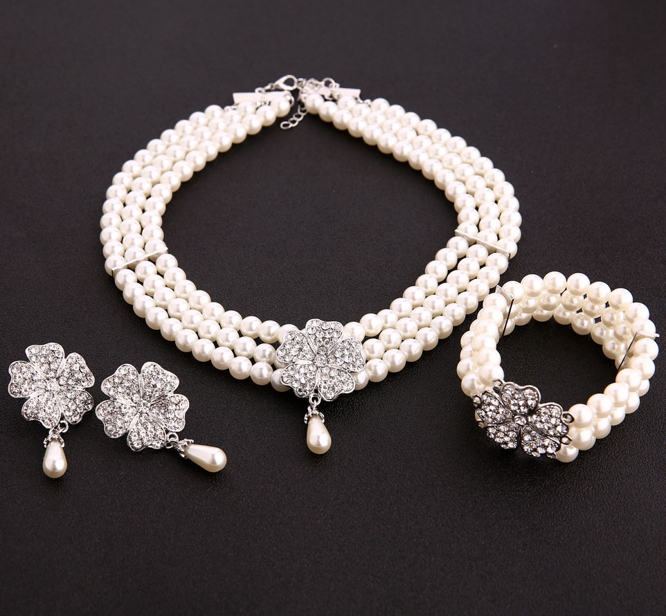 Audrey Hepburn-conjunto de acc - Women'S Accessories In The 1950S reseña y precio