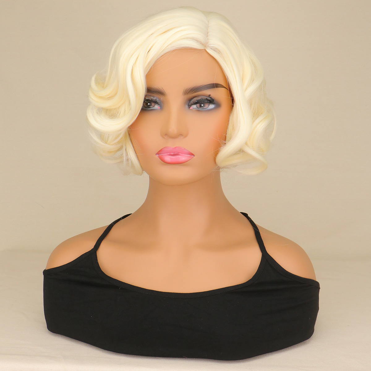 Pelucas sintéticas de pelo cor - Women'S Accessories In The 1950S reseña y precio
